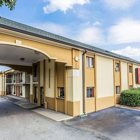 Econo Lodge Inn & Suites Matthews - Charlotte Exterior foto